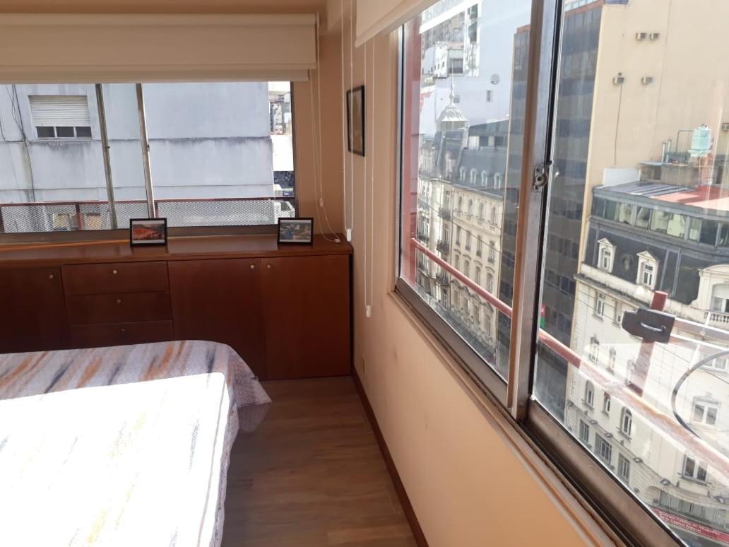 4 Ventanales Sobre La Avenida Corrientes Apartment Buenos Aires Luaran gambar